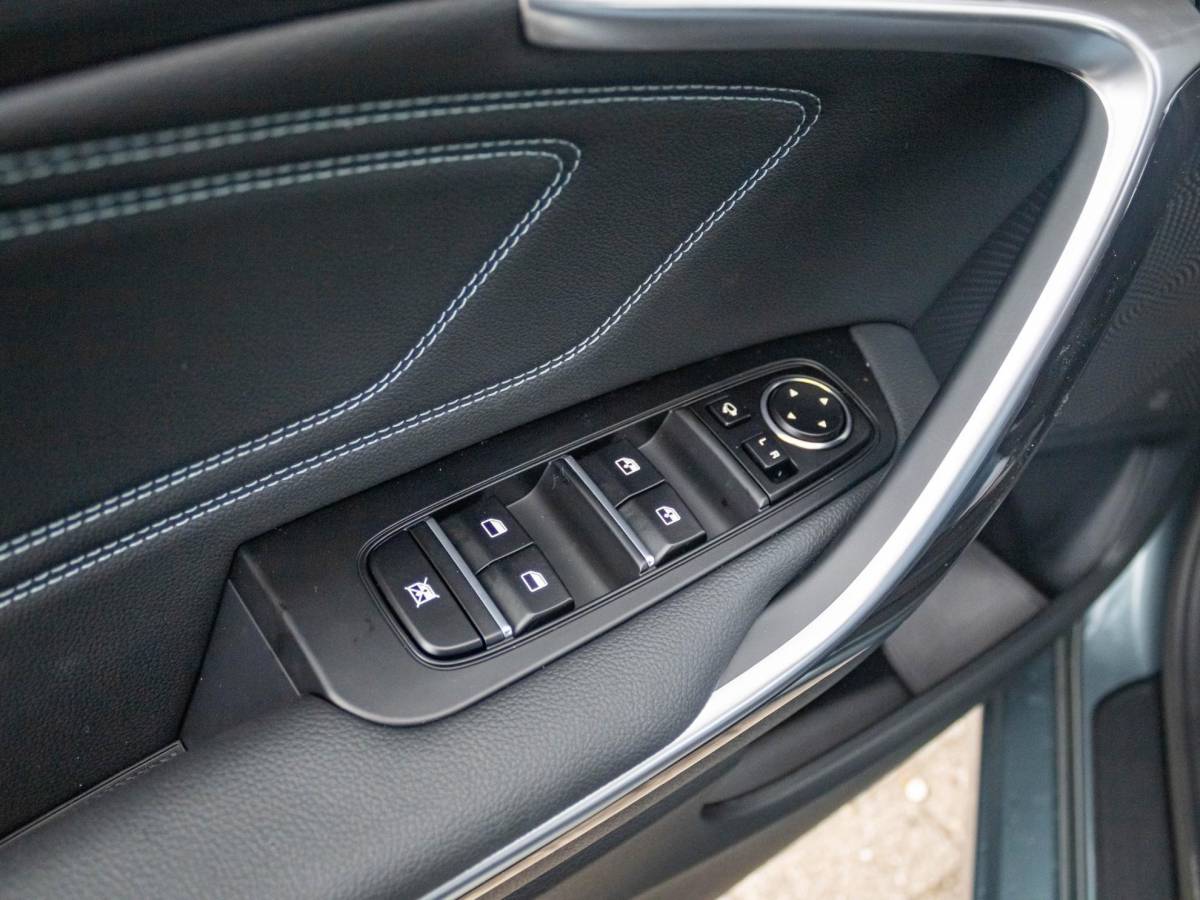 Kia Ceed Sportswagon Kia Ceed Sportswagon 1.0 T-GDi Design Edition l Uit voorraad leverbaar |  Camera | Apple Carplay | Adapt. Cruise | Stoel&Stuur Verwarming | Navi | Keyless