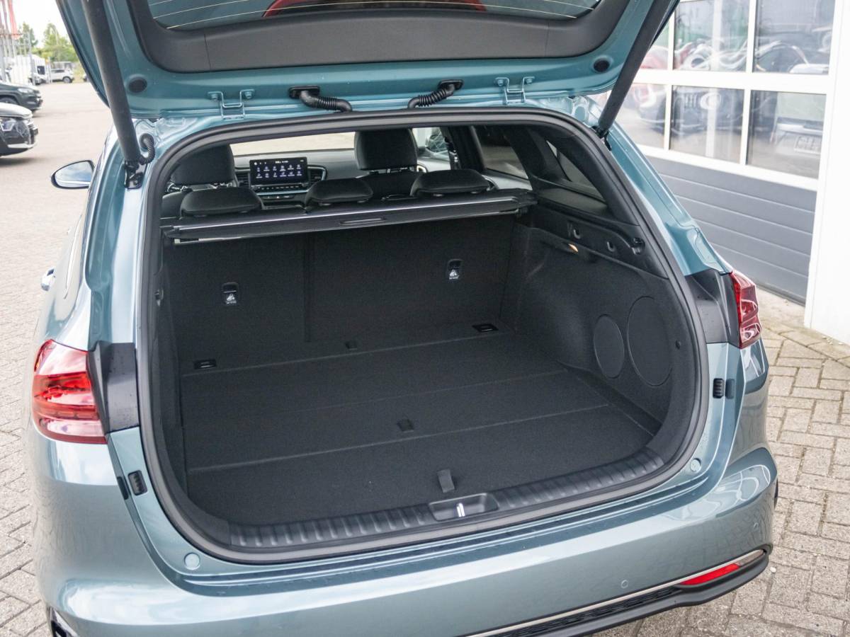 Kia Ceed Sportswagon Kia Ceed Sportswagon 1.0 T-GDi Design Edition l Uit voorraad leverbaar |  Camera | Apple Carplay | Adapt. Cruise | Stoel&Stuur Verwarming | Navi | Keyless