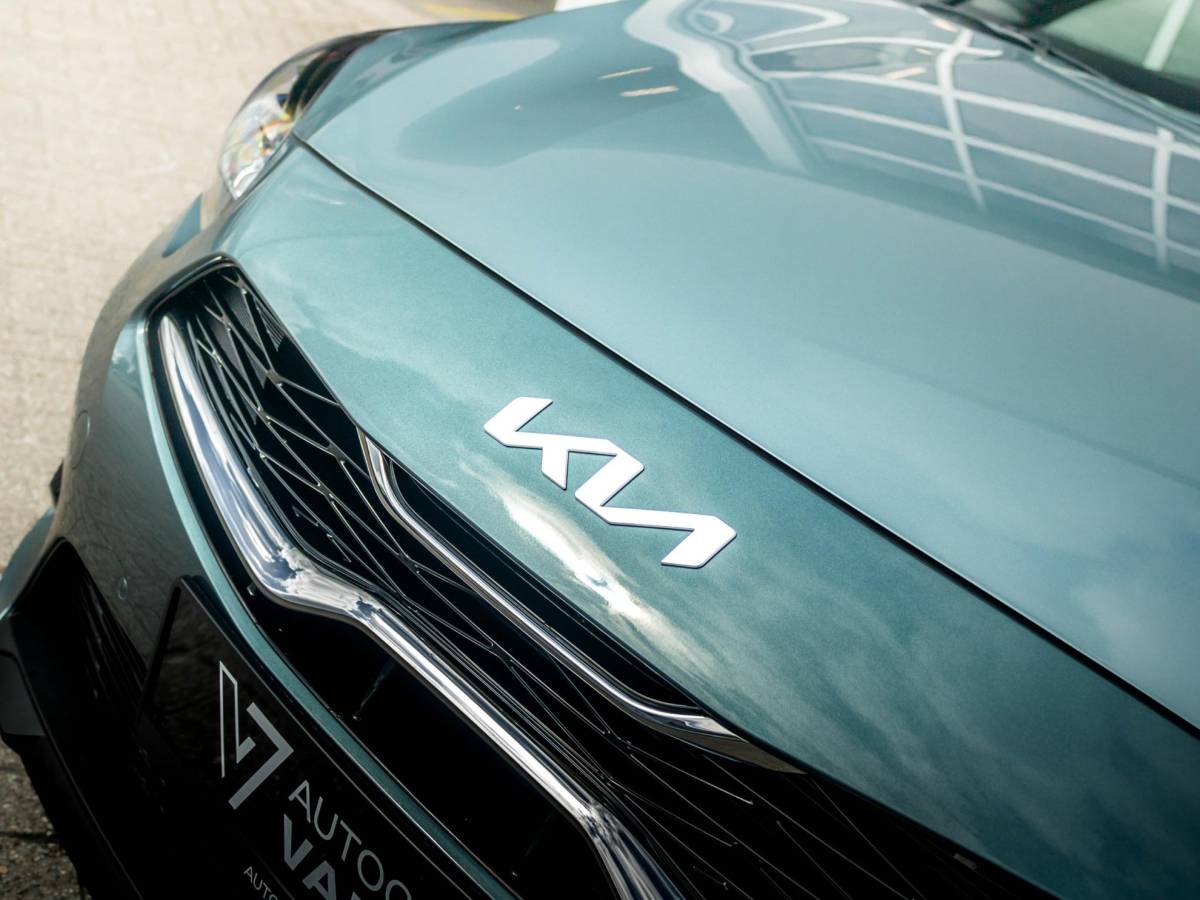Kia Ceed Sportswagon Kia Ceed Sportswagon 1.0 T-GDi Design Edition l Uit voorraad leverbaar |  Camera | Apple Carplay | Adapt. Cruise | Stoel&Stuur Verwarming | Navi | Keyless
