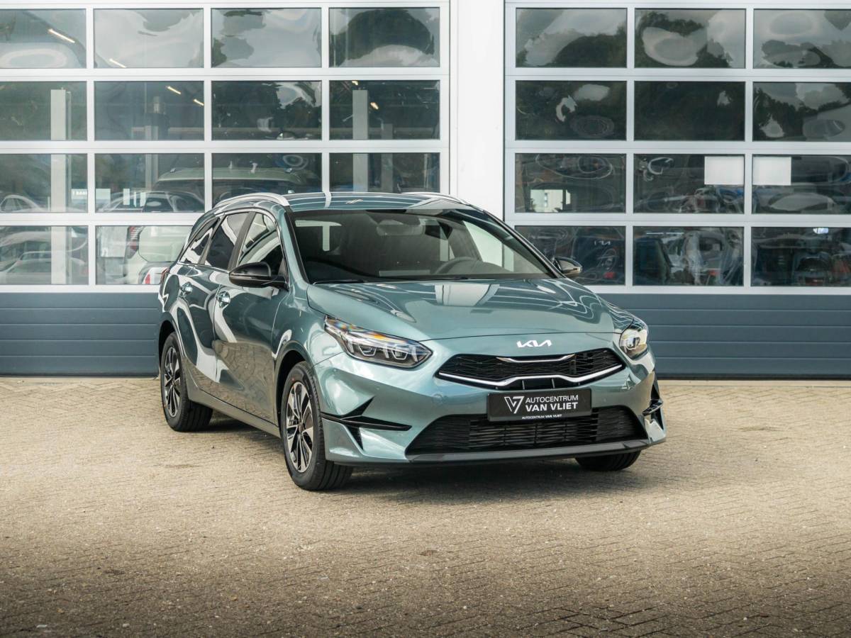 Kia Ceed Sportswagon Kia Ceed Sportswagon 1.0 T-GDi Design Edition l Uit voorraad leverbaar |  Camera | Apple Carplay | Adapt. Cruise | Stoel&Stuur Verwarming | Navi | Keyless