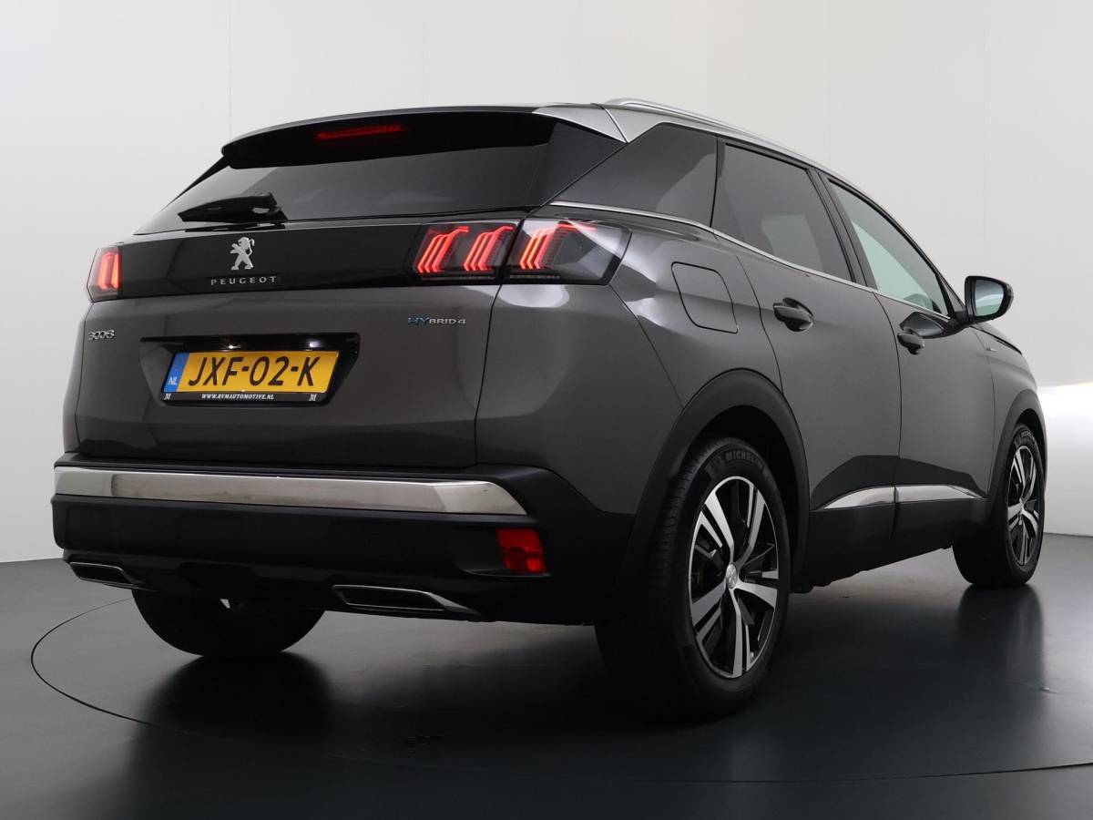 Peugeot 3008 Peugeot 3008 1.6 HYbrid4 300 GT RIJKLAARPRIJS INC. 12MND BOVAG GARANTIE | PANORAMADAK| ADAPTIVE CRUISE CONTROL| STANDKACHEL| CAMERA VOOR + ACHTER|
