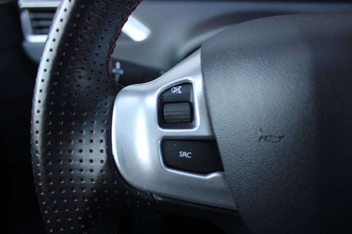 Peugeot 2008 Peugeot 2008 1.2 130PK GT-LINE | PANORAMA DAK | GRIP CONTROL | CRUISE CONTROL | DAB+ RADIO | APPLE CARPLAY/ANDROID AUTO | NAVIGATIE | ACHTERUITRIJ CAMERA | 17″ LICHTMETALEN VELGEN “BLACK” | CLIMATE CONTROL | PARKEERSENSOREN VOOR + ACHTER | GETINTE ACHTERRUITEN | ZWARTE DAK RELING |