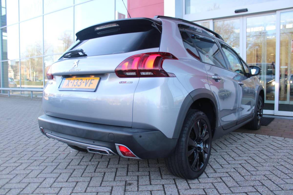 Peugeot 2008 Peugeot 2008 1.2 130PK GT-LINE | PANORAMA DAK | GRIP CONTROL | CRUISE CONTROL | DAB+ RADIO | APPLE CARPLAY/ANDROID AUTO | NAVIGATIE | ACHTERUITRIJ CAMERA | 17″ LICHTMETALEN VELGEN “BLACK” | CLIMATE CONTROL | PARKEERSENSOREN VOOR + ACHTER | GETINTE ACHTERRUITEN | ZWARTE DAK RELING |