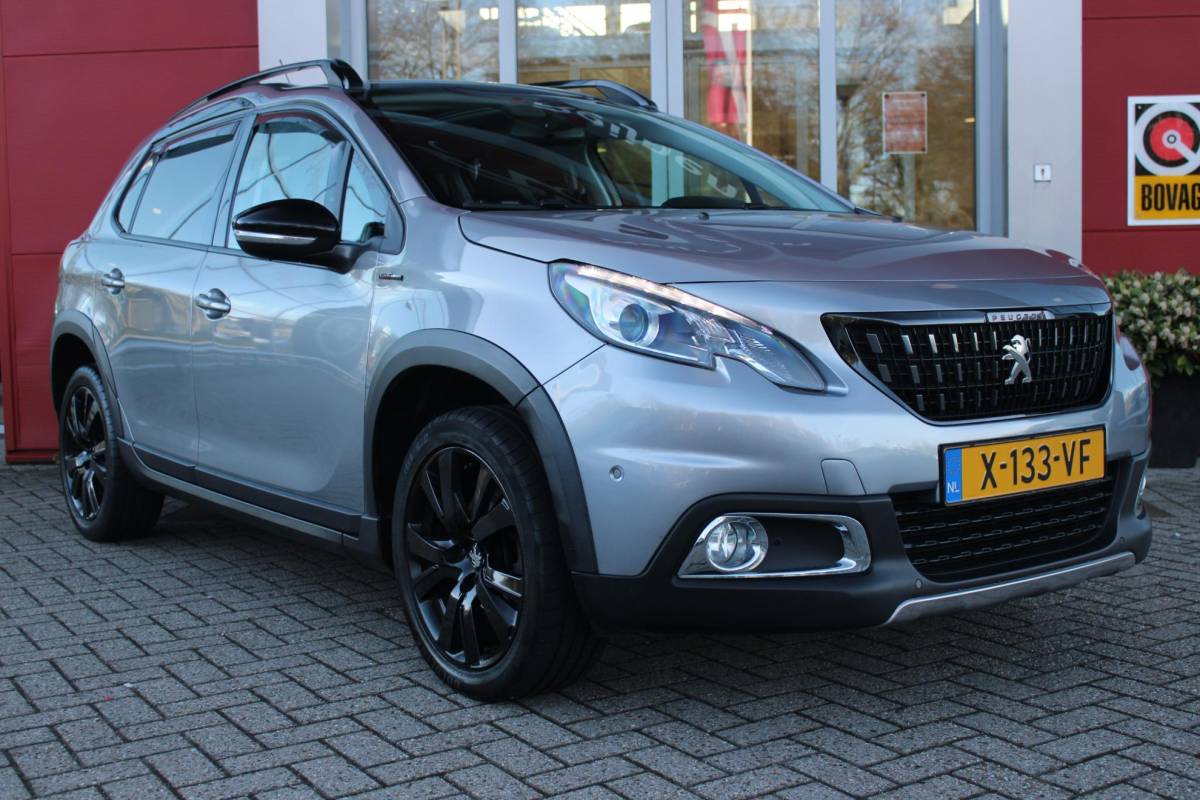 Peugeot 2008 Peugeot 2008 1.2 130PK GT-LINE | PANORAMA DAK | GRIP CONTROL | CRUISE CONTROL | DAB+ RADIO | APPLE CARPLAY/ANDROID AUTO | NAVIGATIE | ACHTERUITRIJ CAMERA | 17″ LICHTMETALEN VELGEN “BLACK” | CLIMATE CONTROL | PARKEERSENSOREN VOOR + ACHTER | GETINTE ACHTERRUITEN | ZWARTE DAK RELING |