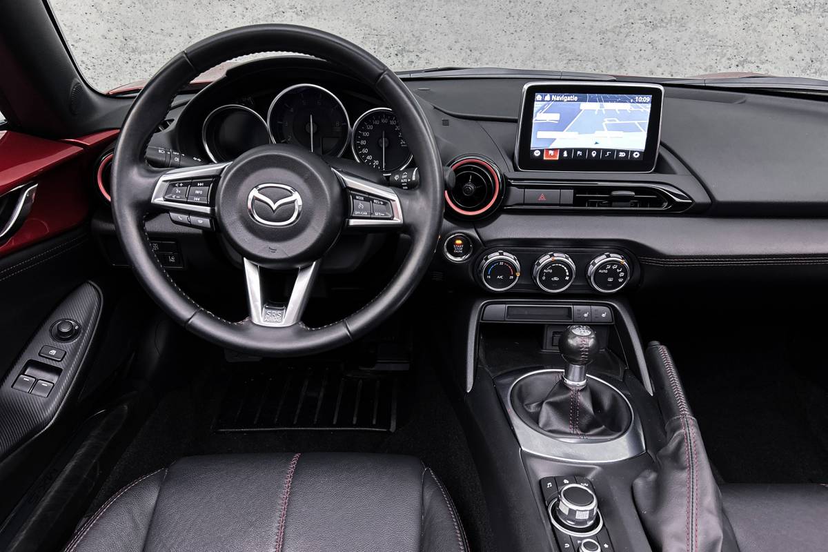 Mazda MX-5 Mazda MX-5 2.0 SkyActiv-G 160 GT-M | Stoelverwarming | Apple Carplay | LED koplampen