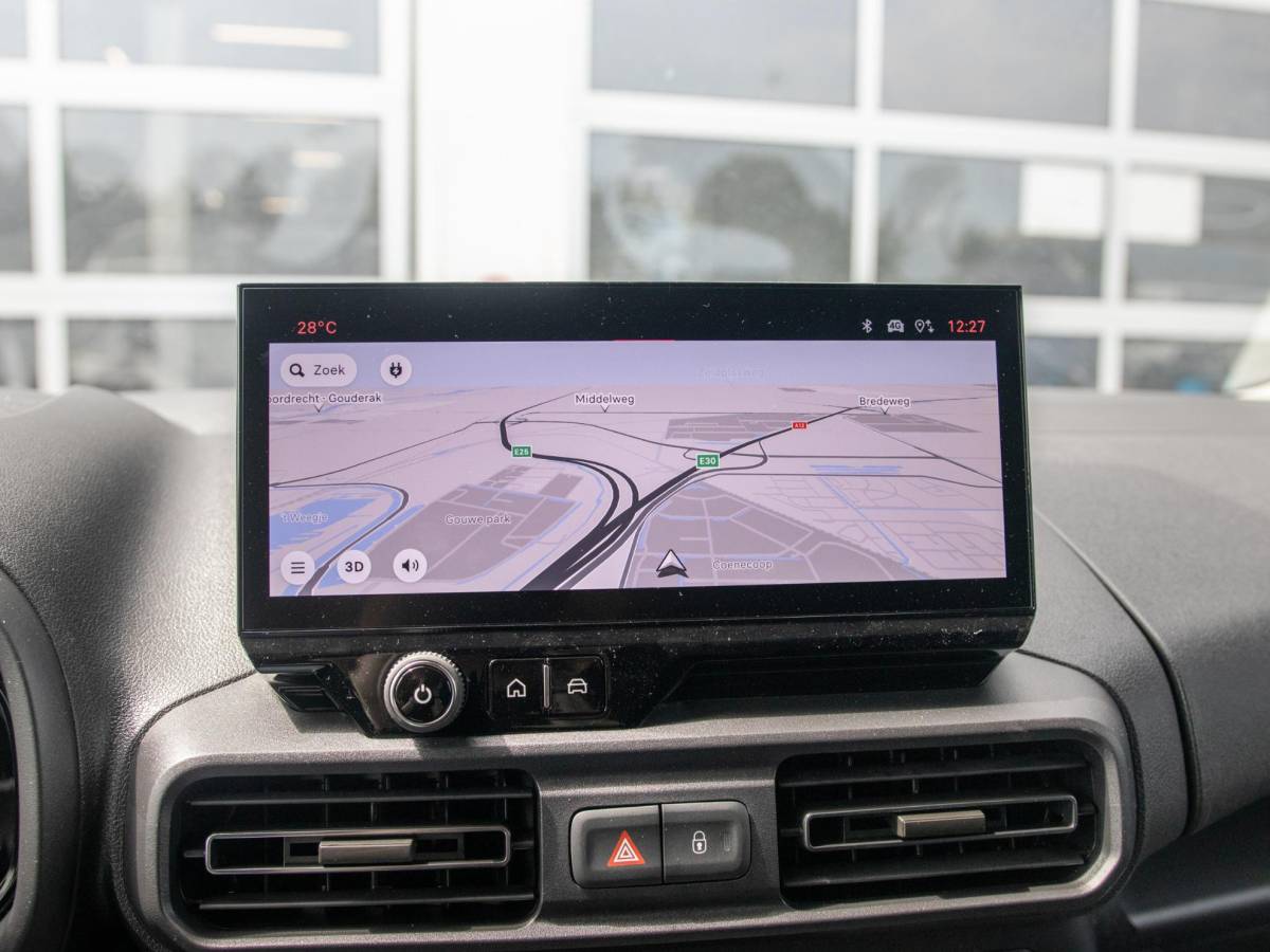 Fiat E-Doblò Fiat E-Doblò 136 L2 50 kWh | Navi | Stoelverwarming | Laadruimte Pack | Apple Carplay | Camera | BSM | PDC V&A | LED