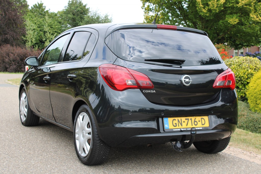 Opel Corsa-e Opel Corsa-e 1.4 90pk Business+ automaat rolstoellift airco/handgas+rem/trekhaak 5-deurs