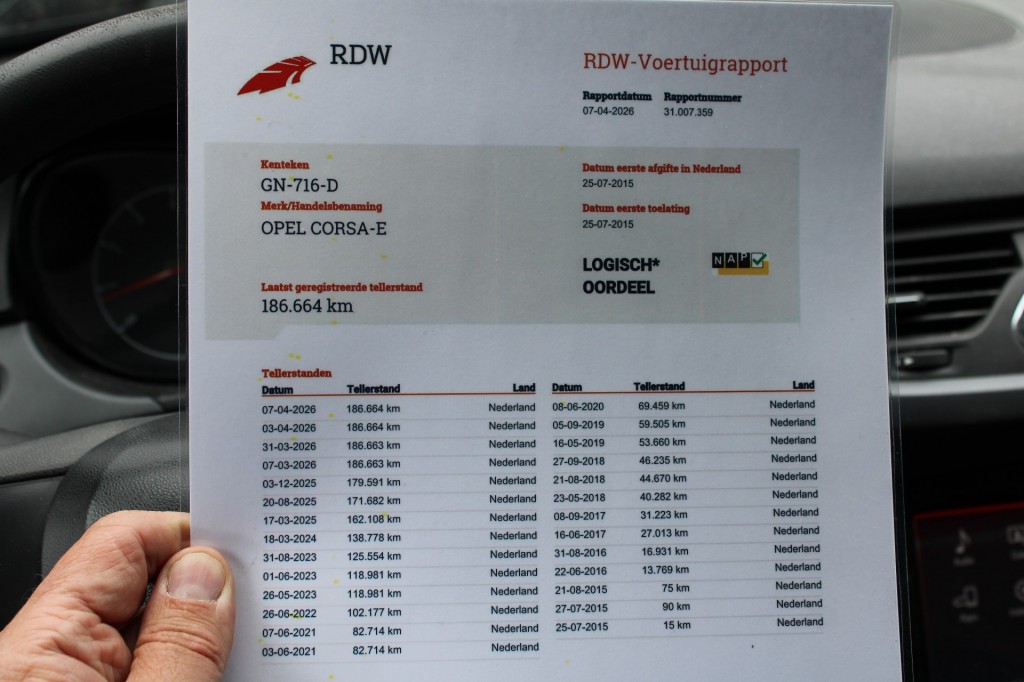 Opel Corsa-e Opel Corsa-e 1.4 90pk Business+ automaat rolstoellift airco/handgas+rem/trekhaak 5-deurs
