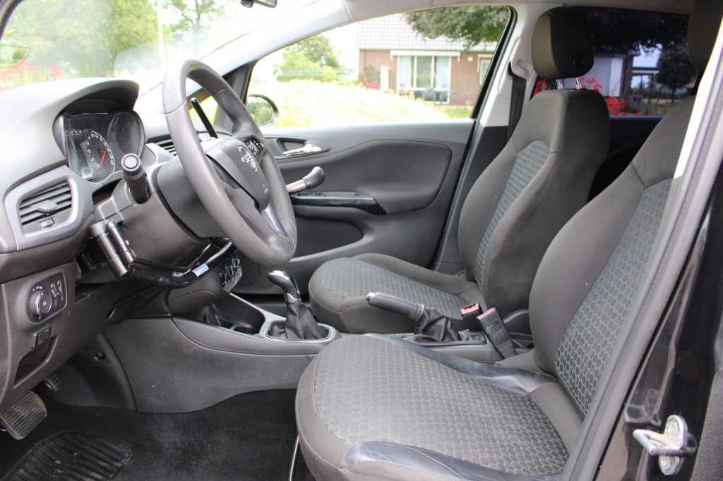 Opel Corsa-e Opel Corsa-e 1.4 90pk Business+ automaat rolstoellift airco/handgas+rem/trekhaak 5-deurs
