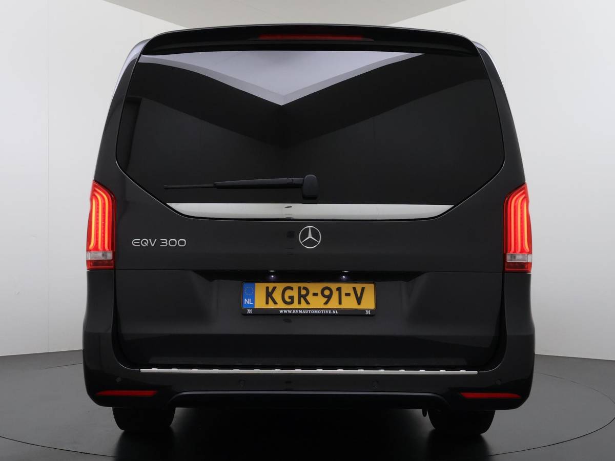 Mercedes-Benz EQV Mercedes-Benz EQV 300 L2 Business Solution Limited 90 kWh RIJKLAARPRIJS INC. 12MND BOVAG GARANTIE | SOH 95% | 8pl  | ELECTR. SCHUIFDEUREN | DODE HOEK | 360 CAMERA |LEDER | RIJKLAARPRIJS incl. 12mnd BOVAG GARANTIE