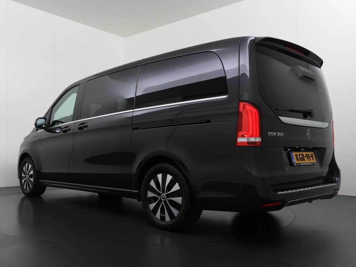 Mercedes-Benz EQV Mercedes-Benz EQV 300 L2 Business Solution Limited 90 kWh RIJKLAARPRIJS INC. 12MND BOVAG GARANTIE | SOH 95% | 8pl  | ELECTR. SCHUIFDEUREN | DODE HOEK | 360 CAMERA |LEDER | RIJKLAARPRIJS incl. 12mnd BOVAG GARANTIE