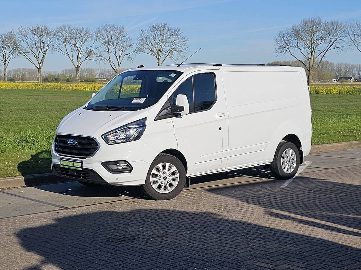 Ford Transit Custom FORD TRANSIT CUSTOM 2.0 l1h1 limited 130pk!
