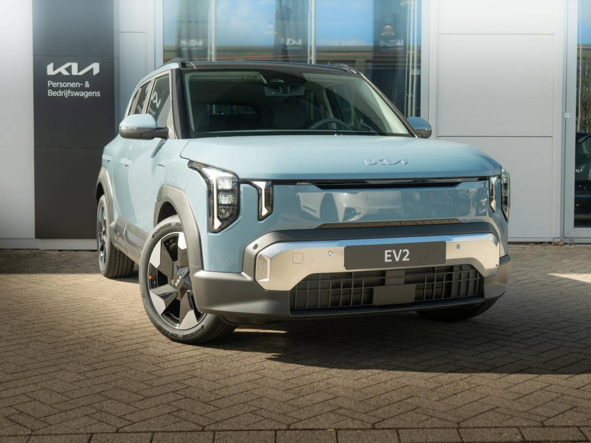 Kia EV2 Kia EV2 Plus Advanced 42.2 kWh | Schuifkanteldak | Stoel en stuurverwarming | Navigatie |
