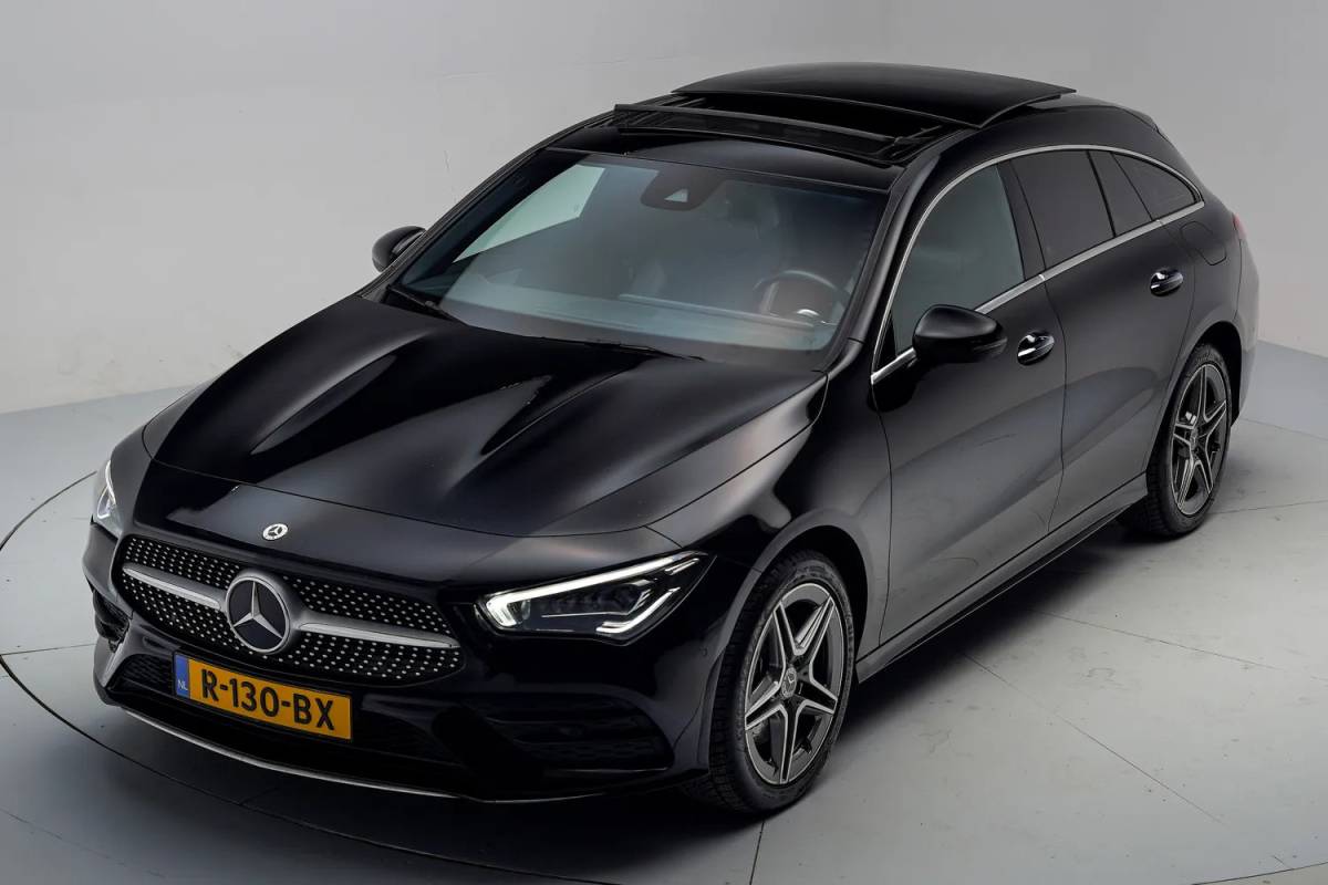 Mercedes-Benz CLA Mercedes-Benz CLA-Klasse 250 e AMG Line Aut. [ Pano Adapt.cruise Sfeerverlichting ]