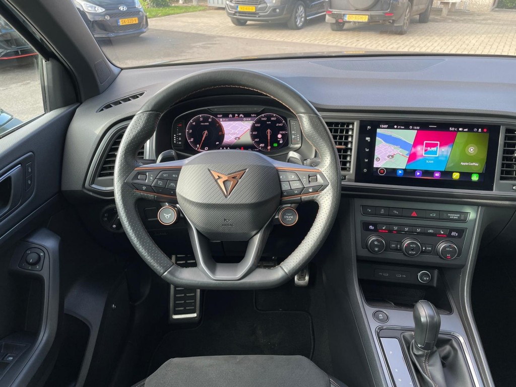 CUPRA Ateca Cupra Ateca 2.0 TSI VZ 300PK 4DRIVE Brembo Trekhaak Panoramadak Speciale VZ uitvoering!