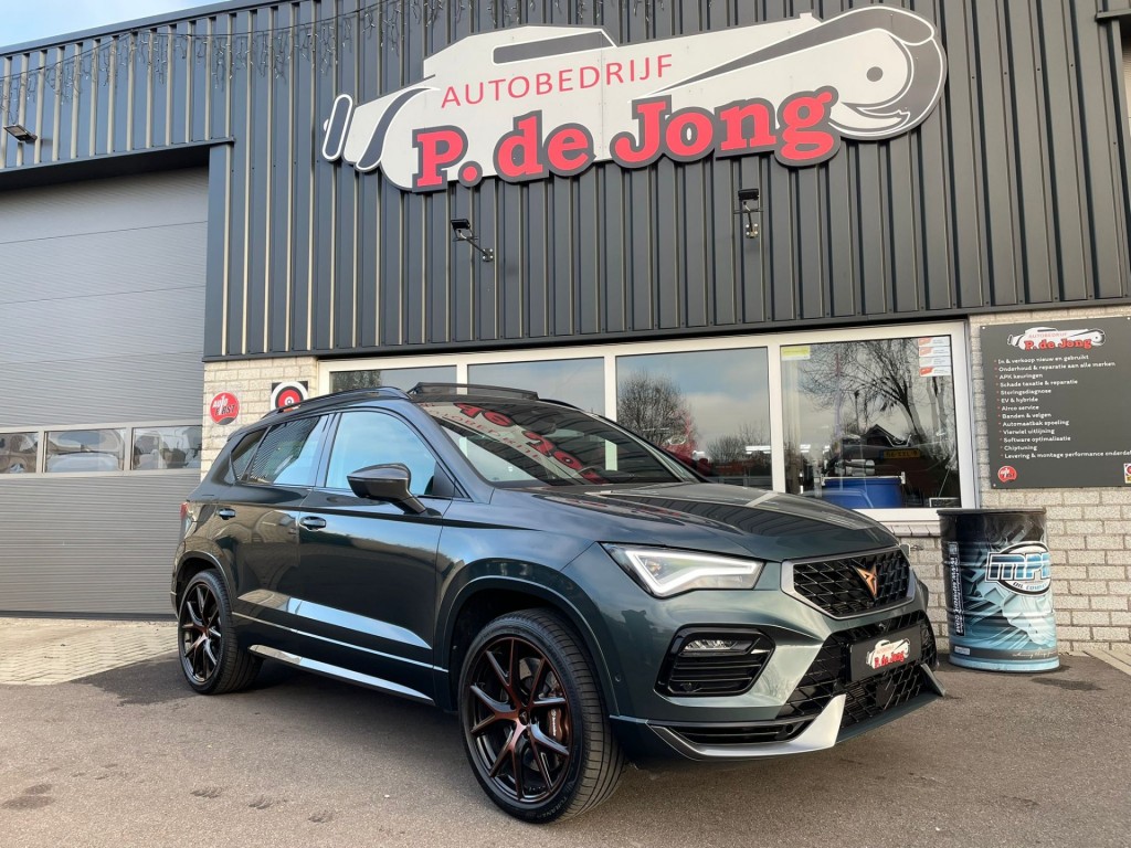 CUPRA Ateca Cupra Ateca 2.0 TSI VZ 300PK 4DRIVE Brembo Trekhaak Panoramadak Speciale VZ uitvoering!