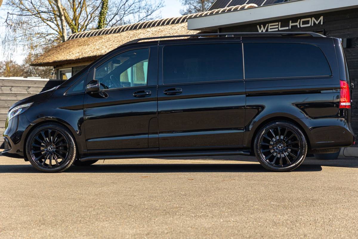 Mercedes-Benz V-Klasse Mercedes-Benz V-klasse 300d Lang DC Edition I Marcopolo I Schuifdeur Links I Leder I Apple CarPlay I Nieuwstaat