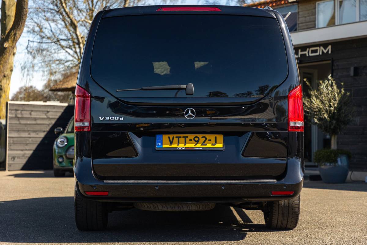 Mercedes-Benz V-Klasse Mercedes-Benz V-klasse 300d Lang DC Edition I Marcopolo I Schuifdeur Links I Leder I Apple CarPlay I Nieuwstaat