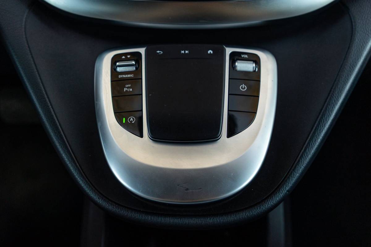 Mercedes-Benz V-Klasse Mercedes-Benz V-klasse 300d Lang DC Edition I Marcopolo I Schuifdeur Links I Leder I Apple CarPlay I Nieuwstaat