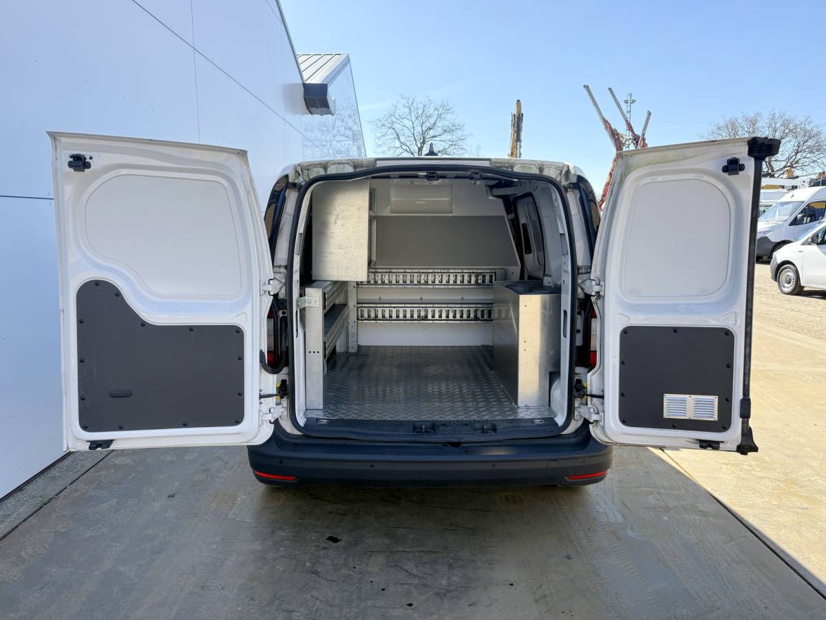 Volkswagen Caddy Volkswagen Caddy Cargo 2.0 TDI 122PK Automaat L1 Cruise Control Climate Control Carplay Parkeersensoren