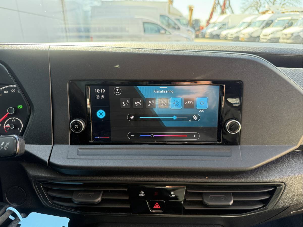 Volkswagen Caddy Volkswagen Caddy Cargo 2.0 TDI 122PK Automaat L1 Cruise Control Climate Control Carplay Parkeersensoren