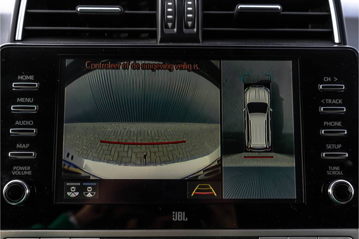 Toyota Land Cruiser Toyota Land Cruiser 2.8D-4D | 204 PK | 4X4 | Vol Opties | Automaat | Luchtvering | 360° camera | Adapt.Cruise | Stoelverw. & -koeling | LED