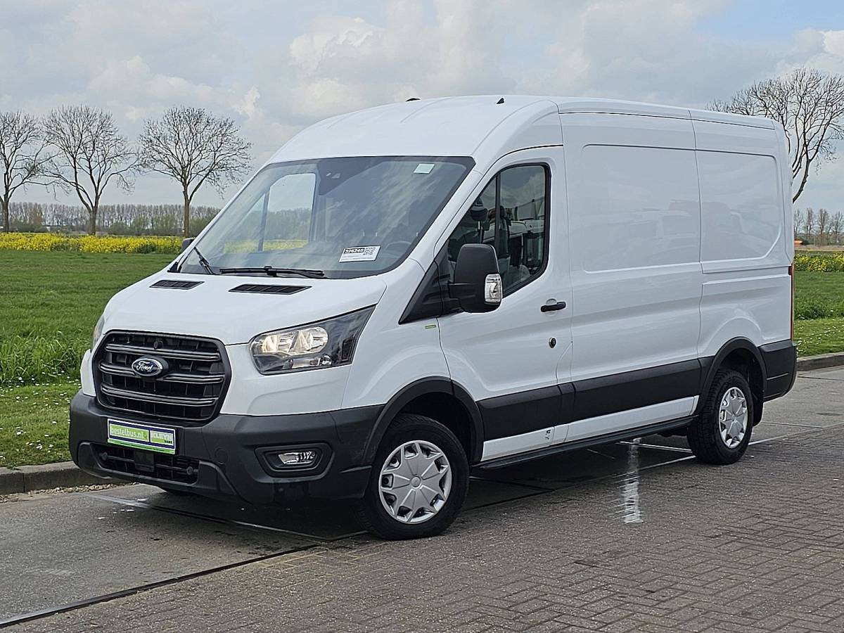 Ford Transit FORD TRANSIT 2.0 l2h2 euro6 trekhaak!