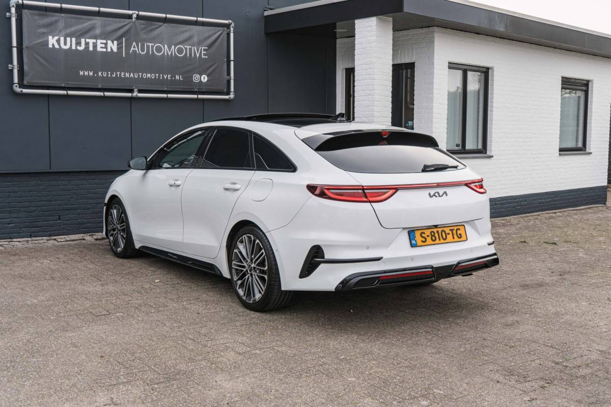 Kia ProCeed Kia ProCeed 1.5 T-GDi GT-PlusLine / Automaat / Full options!