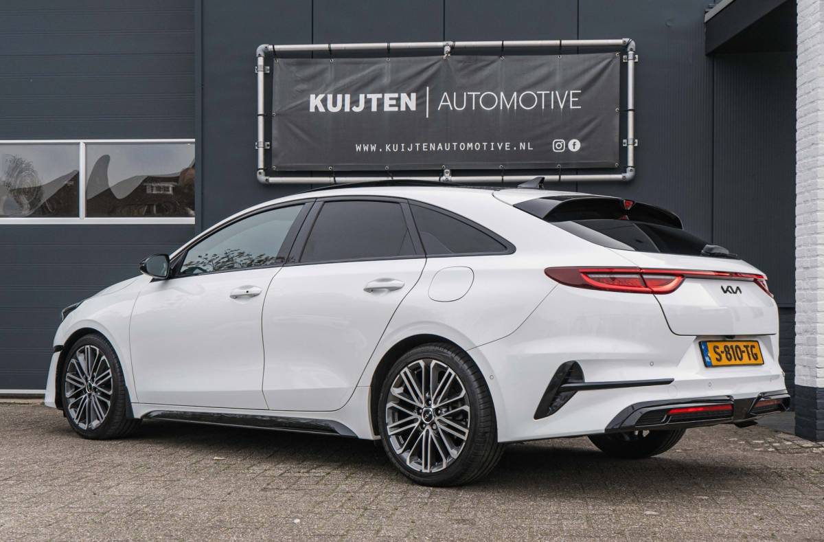 Kia ProCeed Kia ProCeed 1.5 T-GDi GT-PlusLine / Automaat / Full options!