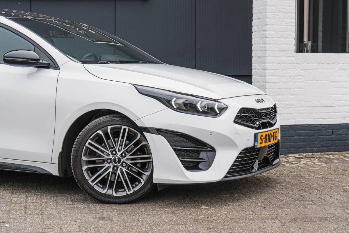 Kia ProCeed Kia ProCeed 1.5 T-GDi GT-PlusLine / Automaat / Full options!