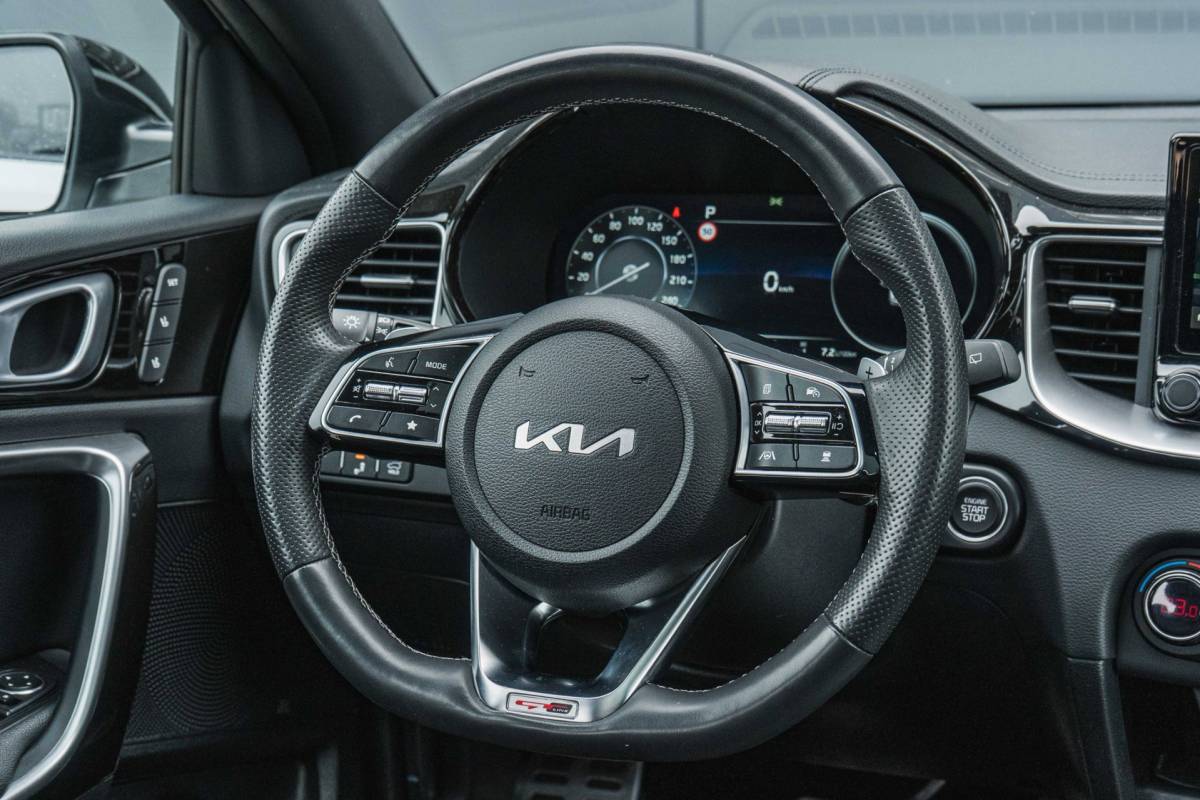 Kia ProCeed Kia ProCeed 1.5 T-GDi GT-PlusLine / Automaat / Full options!