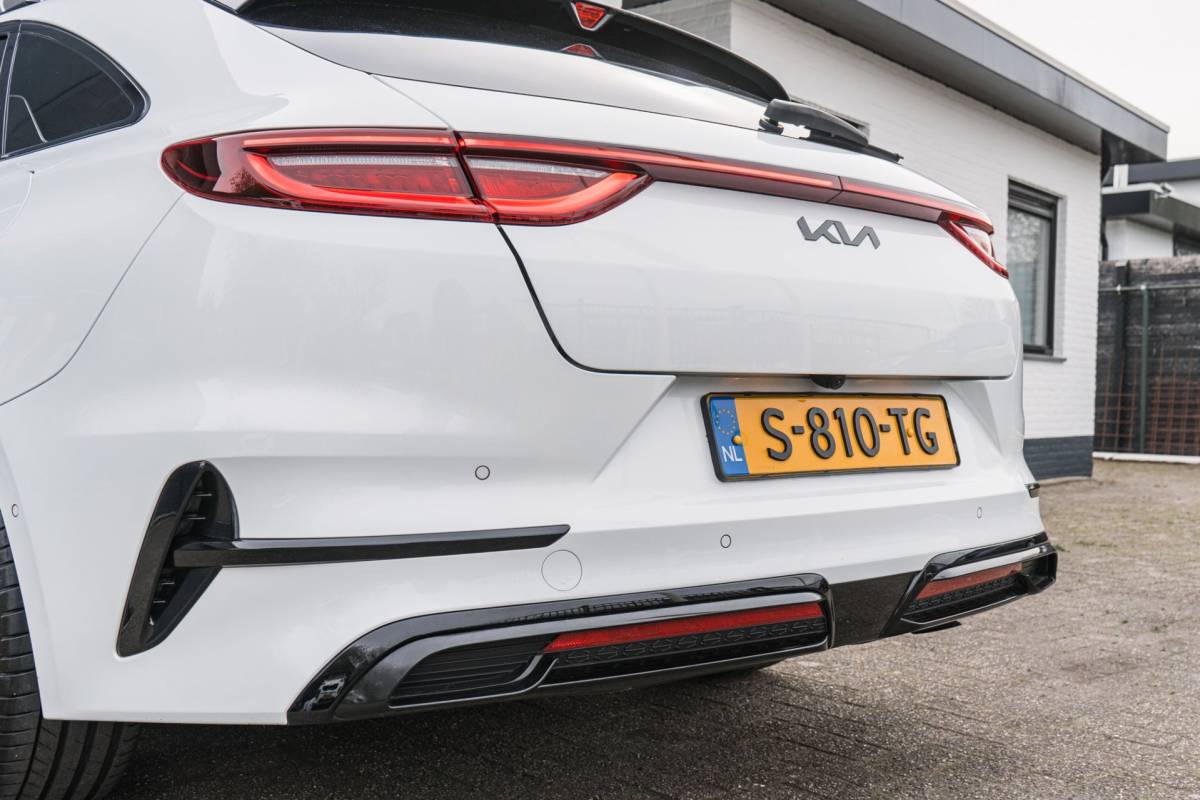 Kia ProCeed Kia ProCeed 1.5 T-GDi GT-PlusLine / Automaat / Full options!