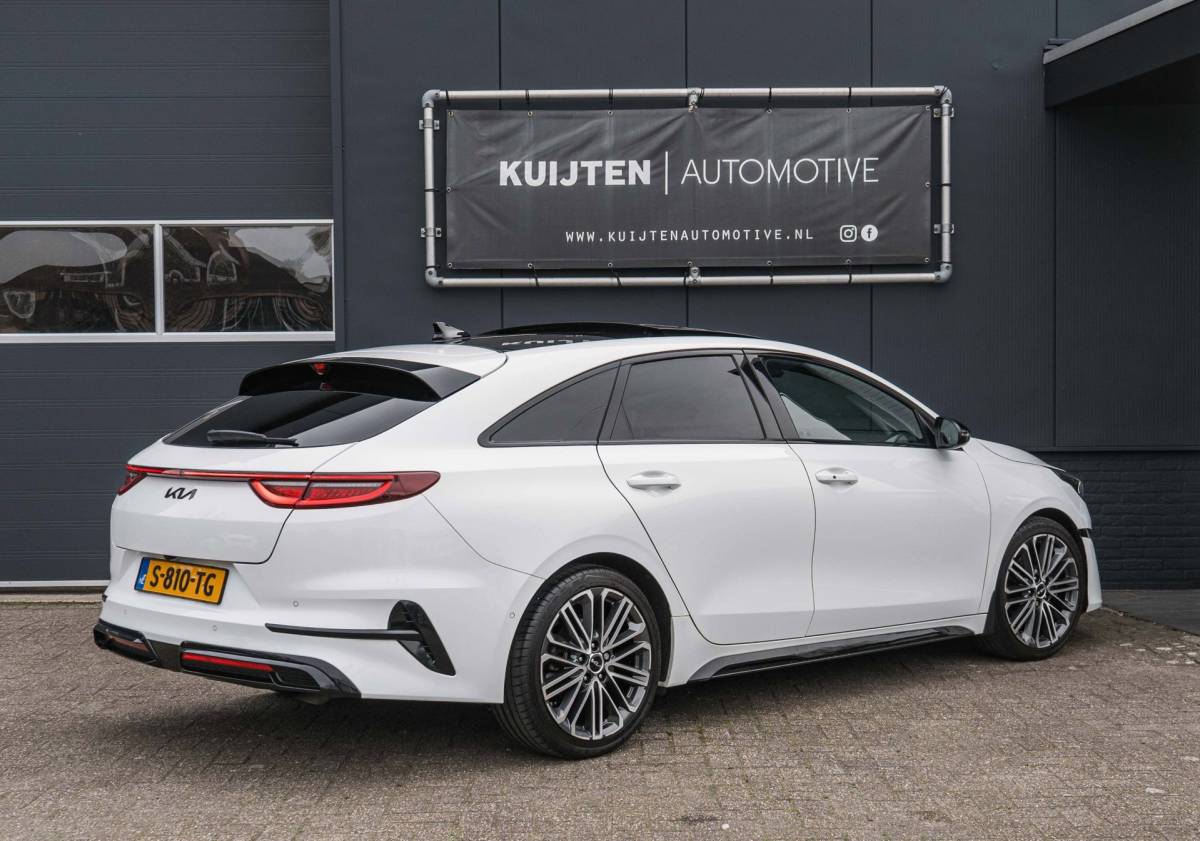 Kia ProCeed Kia ProCeed 1.5 T-GDi GT-PlusLine / Automaat / Full options!