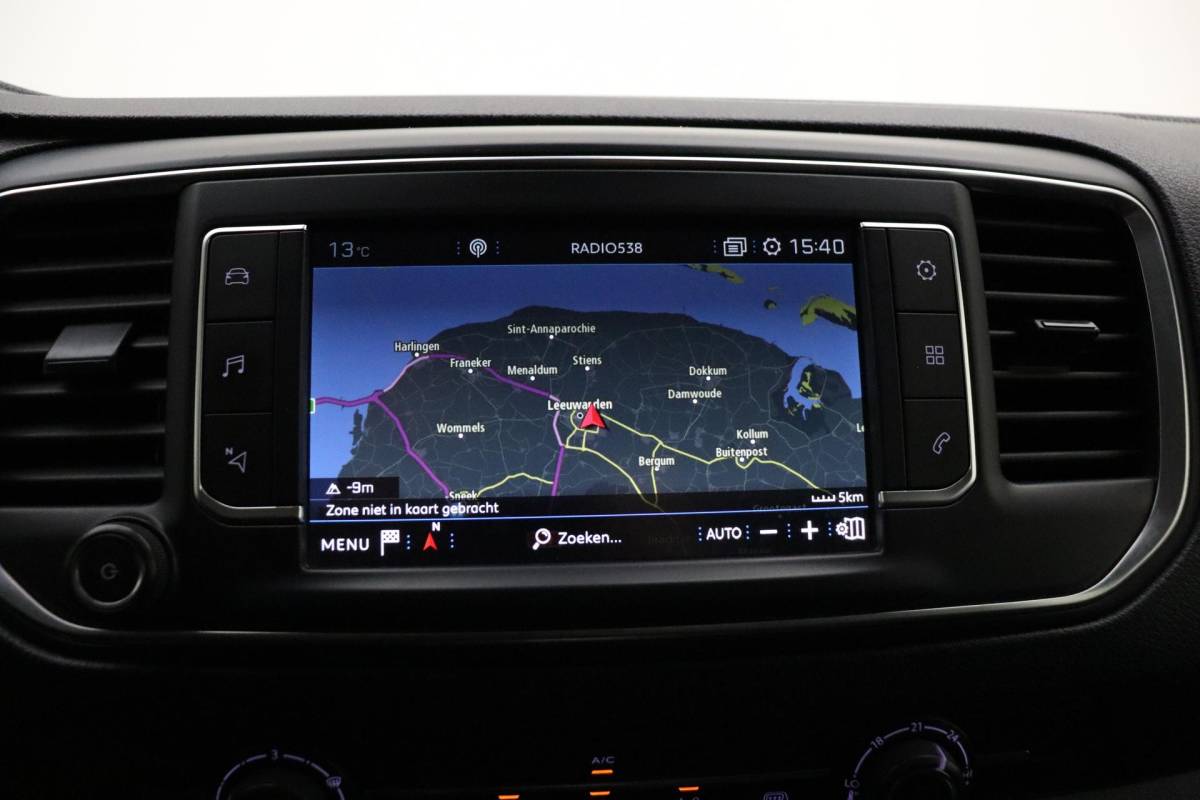 Peugeot Expert Peugeot Expert 227S 2.0 BlueHDI 180pk Automaat Premium Pack | 2-Zits | Trekhaak | Grip Control | Navigatie | Achteruitrijcamera | Airco | Cruise Control | Dodehoeksensor | Laadruimte betimmering