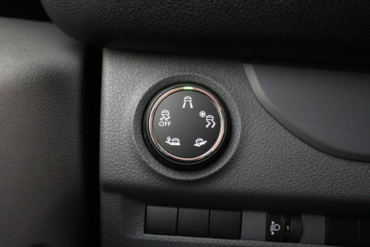 Peugeot Expert Peugeot Expert 227S 2.0 BlueHDI 180pk Automaat Premium Pack | 2-Zits | Trekhaak | Grip Control | Navigatie | Achteruitrijcamera | Airco | Cruise Control | Dodehoeksensor | Laadruimte betimmering