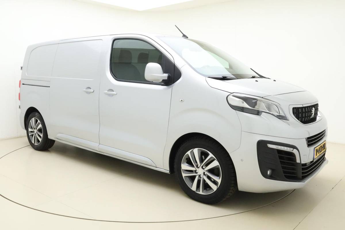 Peugeot Expert Peugeot Expert 227S 2.0 BlueHDI 180pk Automaat Premium Pack | 2-Zits | Trekhaak | Grip Control | Navigatie | Achteruitrijcamera | Airco | Cruise Control | Dodehoeksensor | Laadruimte betimmering