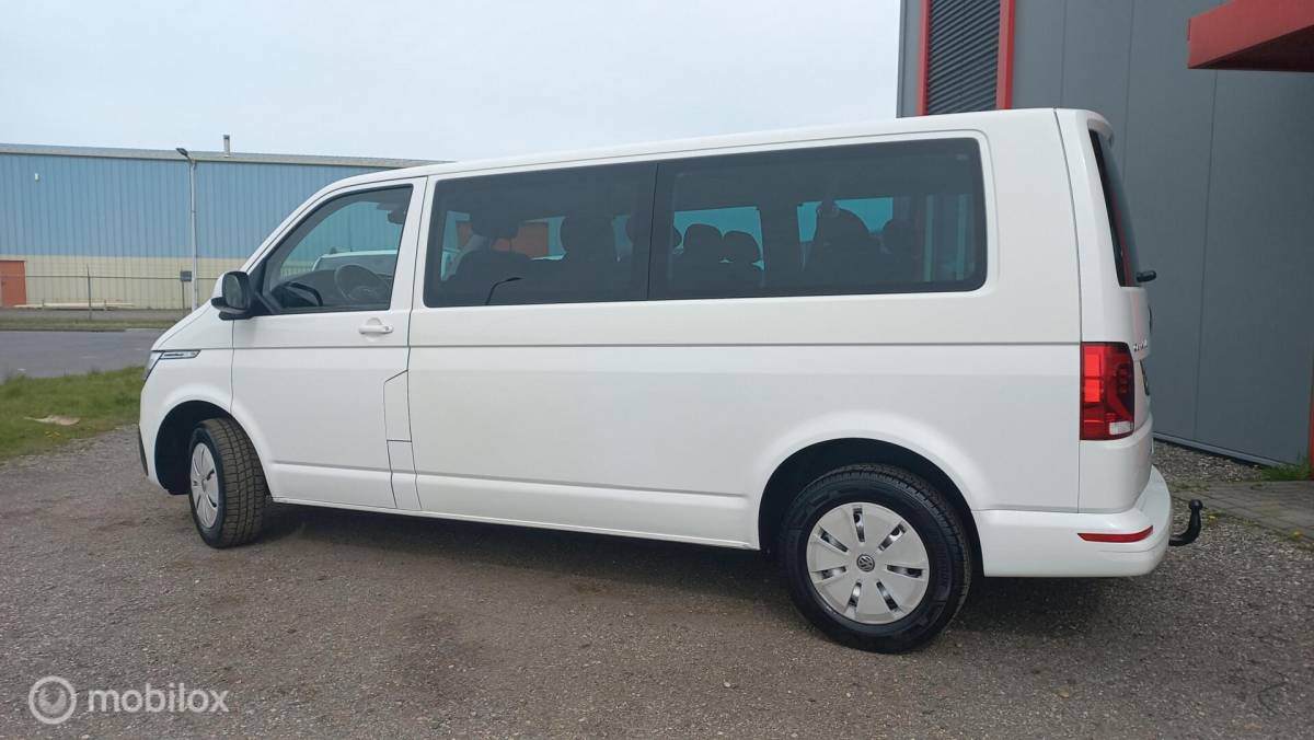 Volkswagen Transporter Volkswagen Transporter Kombi 2.0 TDI L2H1 Highline 9PERSOONS/AUTOMAAT