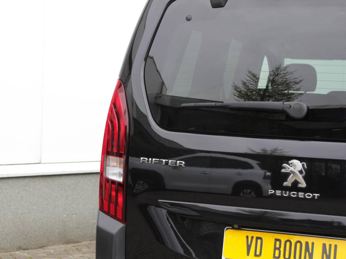 Peugeot Rifter Peugeot Rifter Long 1.2 Puretech Long Allure Automaat | Carplay / Android Auto | Clima | Park sens