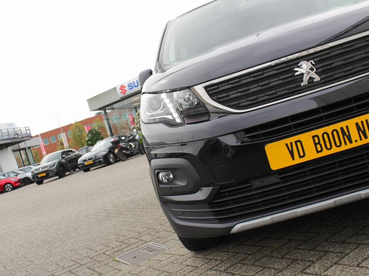 Peugeot Rifter Peugeot Rifter Long 1.2 Puretech Long Allure Automaat | Carplay / Android Auto | Clima | Park sens