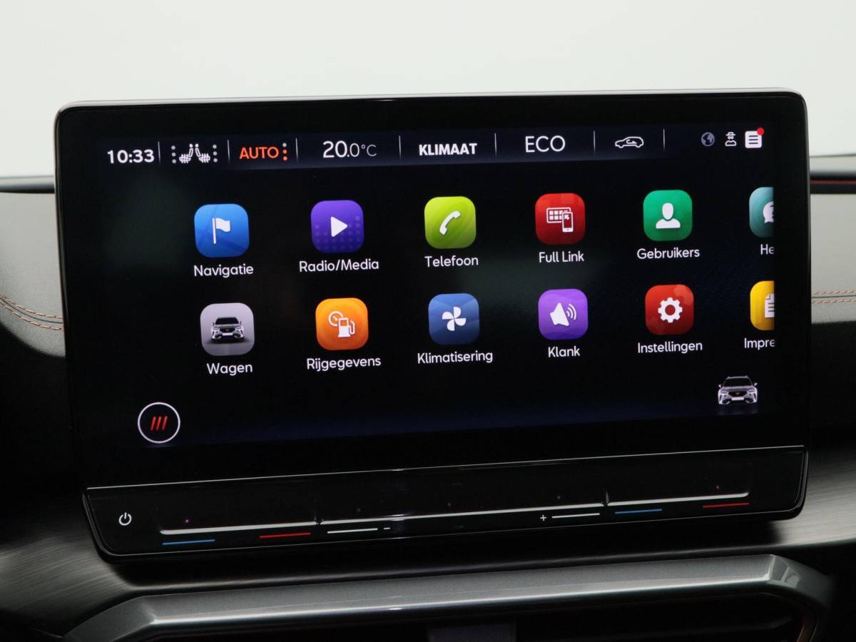 CUPRA Formentor CUPRA Formentor 1.4 e-Hybrid 204 Pk | Stoel/Stuur Verwarming | Panoramadak | Full LED | Adaptive Cruise | Navigatie | CarPlay | 19 Inch | 42.420 Km !!