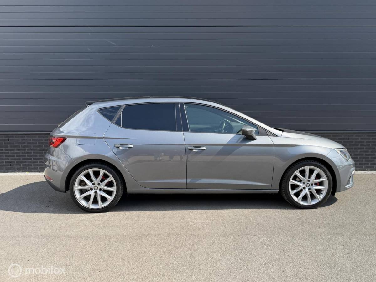 SEAT Leon Seat Leon 1.4 TSI FR Business Intense VOL! CLIMA*PANO*CARPLAY*18INCH*