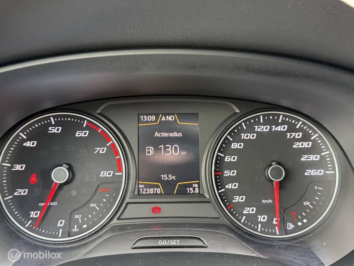 SEAT Leon Seat Leon 1.4 TSI FR Business Intense VOL! CLIMA*PANO*CARPLAY*18INCH*