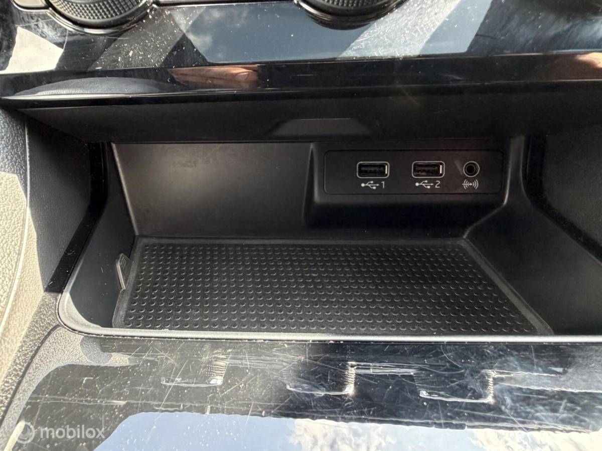 SEAT Leon Seat Leon 1.4 TSI FR Business Intense VOL! CLIMA*PANO*CARPLAY*18INCH*