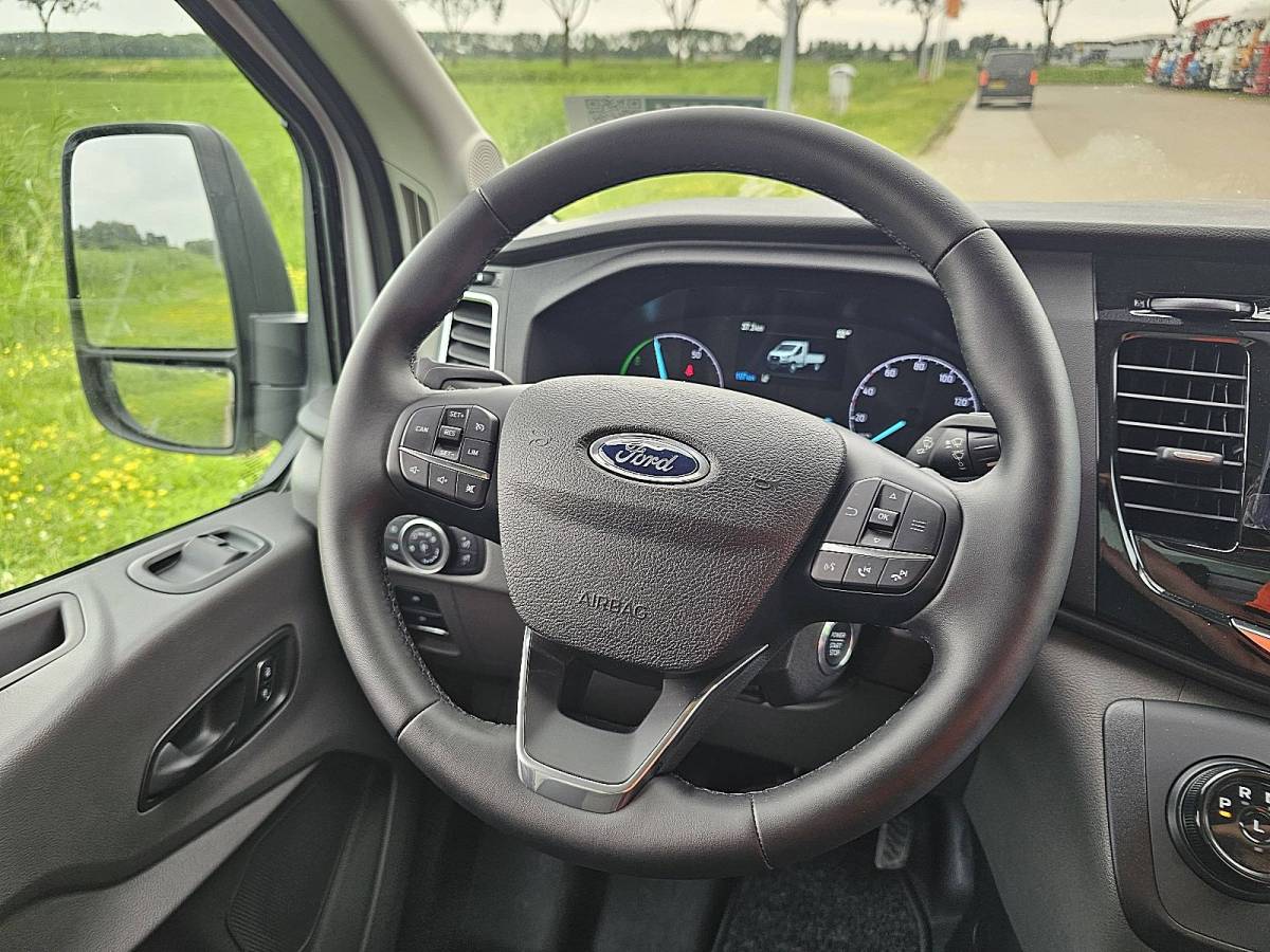 Ford E-Transit FORD E-TRANSIT bakwagen laadklep!