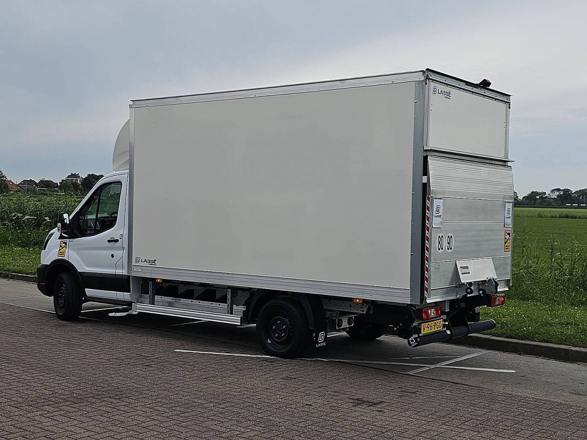 Ford E-Transit FORD E-TRANSIT bakwagen laadklep!