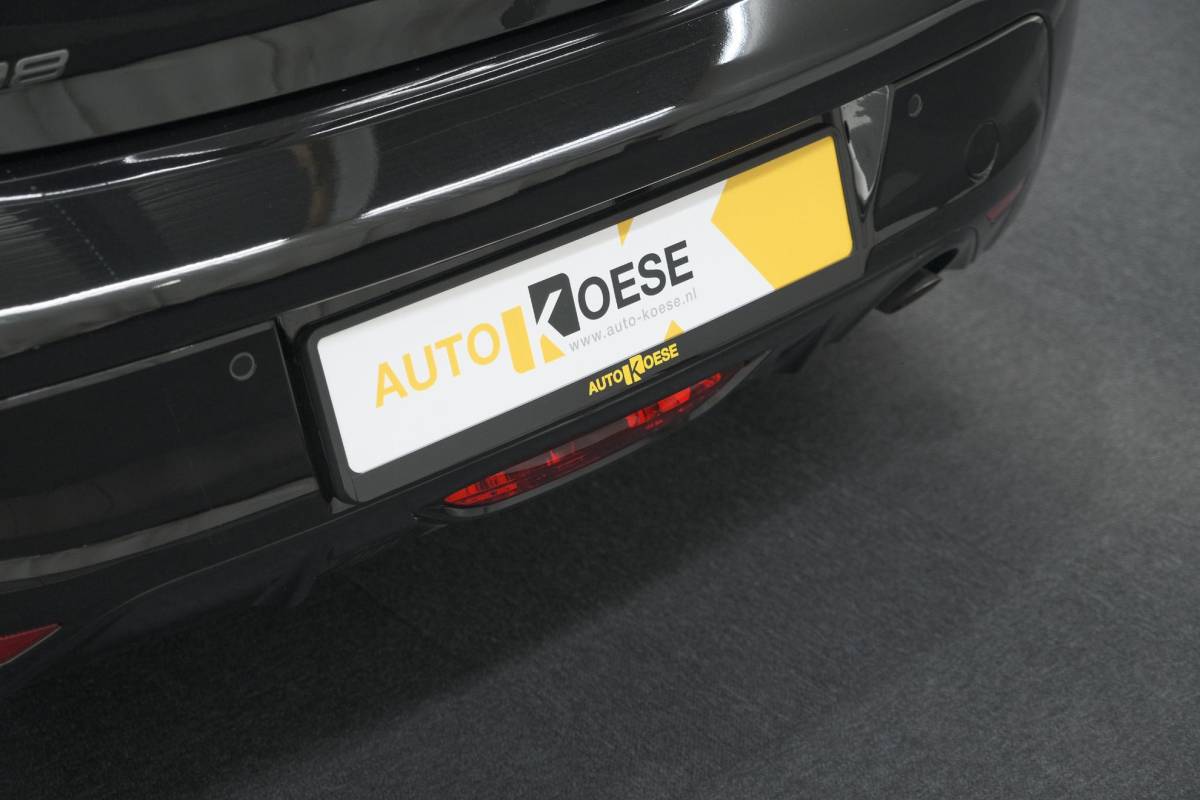 Peugeot 208 Peugeot 208 PureTech 100 Allure | Apple Carplay | Parkeersensoren | Climate Control