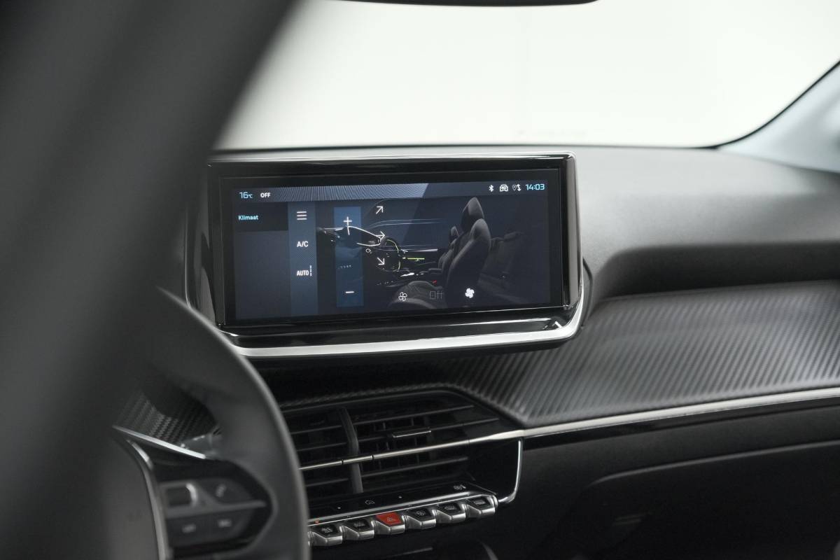 Peugeot 208 Peugeot 208 PureTech 100 Allure | Apple Carplay | Parkeersensoren | Climate Control