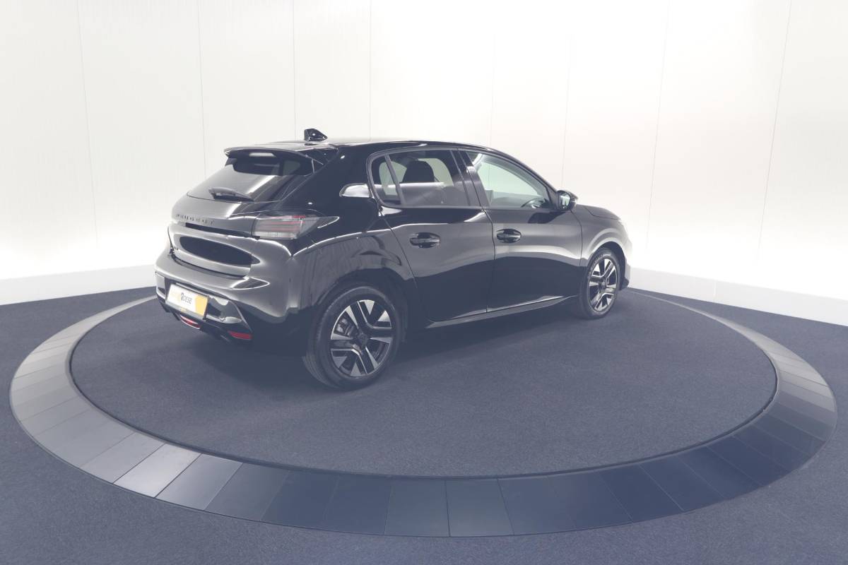 Peugeot 208 Peugeot 208 PureTech 100 Allure | Apple Carplay | Parkeersensoren | Climate Control