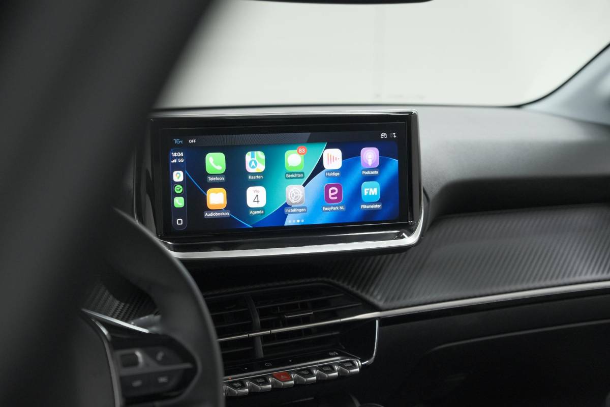 Peugeot 208 Peugeot 208 PureTech 100 Allure | Apple Carplay | Parkeersensoren | Climate Control