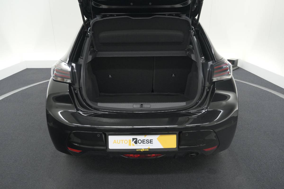 Peugeot 208 Peugeot 208 PureTech 100 Allure | Apple Carplay | Parkeersensoren | Climate Control